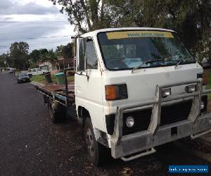 1981 mitsubishi canter tilt tow truck