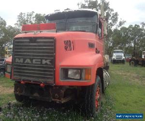 MACK  CH  CHR. CLR. E7  V Mac  E tech 18  speed. WRECKING.WRECKING  WRECKING