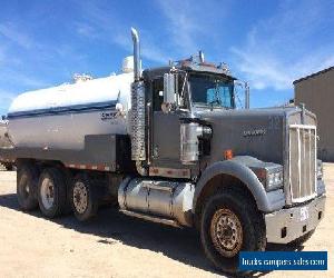 1985 Kenworth W900B Tri/A