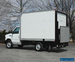 2011 Ford E350, 12.5 FT, LIFT, 52K