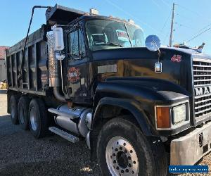 2001 Mack GRANITE for Sale