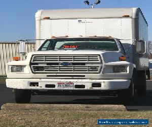1991 Ford F-800