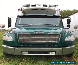 2010 Freightliner M2 106