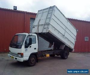 2002 ISUZU NQR450 TIPPER / CHIPPER TRUCK