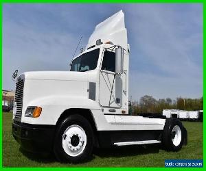 2000 Freightliner FLD120 Day Cab Semi