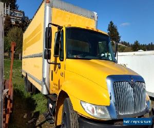 2007 International 4300 DT 466