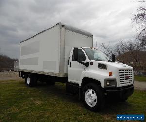 2007 GMC C7500 24FT BOX STRAIGHT TRUCK 7.8 DURAMAX W/ LIFT