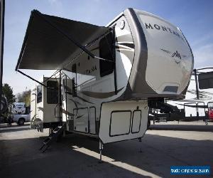 2018 Keystone Montana 3660RL Camper