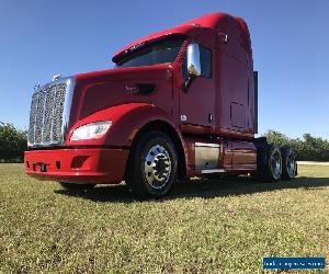 2012 Peterbilt 587 SLEEPER