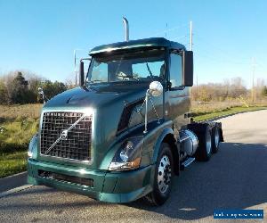 2008 Volvo VNL42T300