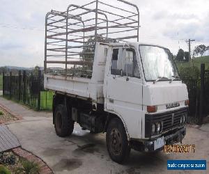 Toyota Dyna Tip Truck