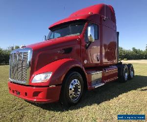 2012 Peterbilt 587 SLEEPER