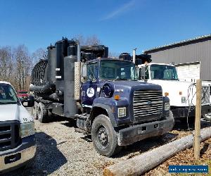 1995 Ford L9000