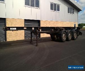 Ray Smith Tri Axle Splitter Skelly Trailer