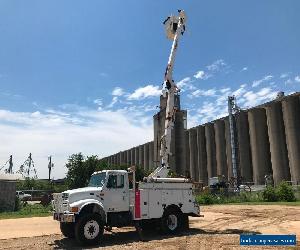 1997 International 4800 BUCKET TRUCK