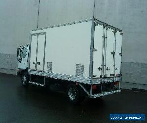 2002 HINO FC3J REFRIGERATED PANTECH TRUCK