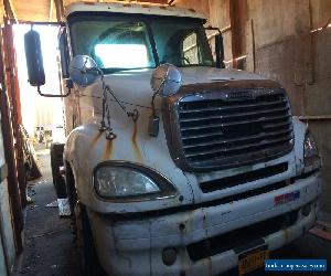 2005 Freightliner