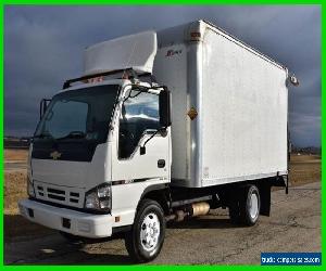 2007 Chevrolet W3500 14Ft Box Truck W/ Lift for Sale