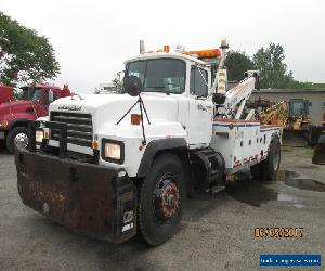 2001 Mack RD686