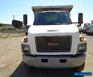 2004 GMC C8500