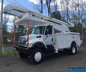 2005 International 7300 4X4 ALTEC 60 FT BUCKET 4WD DT466 DIESEL