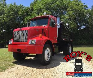 2004 Peterbilt 330