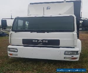 MAN TRUCK 14 PALLET CURTAINSIDER 2001 MODEL