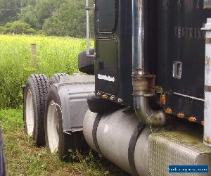 1988 Freightliner FLC