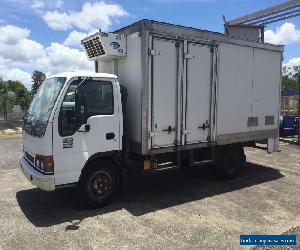 ISUZU NPR 300 PANTEC.     HEAD GASKET BLOWN. - REFRIGERATION NEEDS REGAS