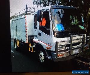 ISUZU FRR 500 medium Service Truck