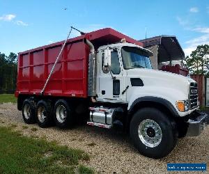 2004 Mack Cv713