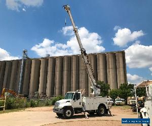 2006 International 4300 DIGGER DERRICK