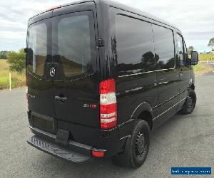 Mercedes Benz Sprinter