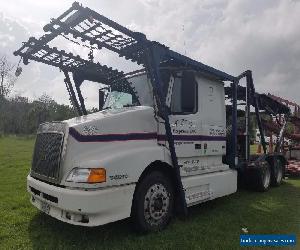 2000 Volvo VNL420