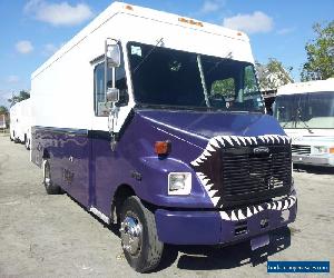 2000 Freightliner Mt55