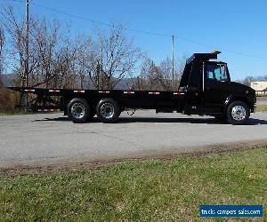 2001 Freightliner BUSINESS CLASS