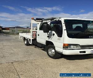 isuzu truck twin cab 