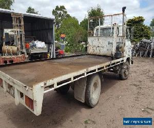 1976 Mazda E40100 Tray-Top Truck