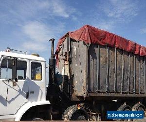 1980 WHITE INTERNATIONAL SKIP BIN HOOK TRUCK