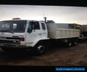 Isuzu tipper  for Sale