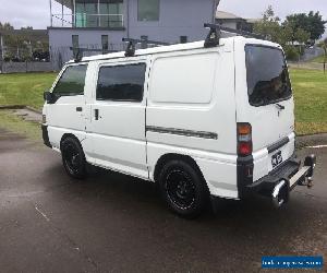 mitsubishi van 