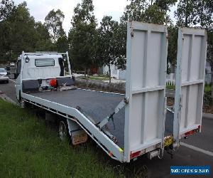 mitsubishi Fuso 2009 tilt tray tow truck manual diesel turbo