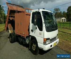 2005 Isuzu NPR 250 diesel tipper service body toolbox car licence tip truck