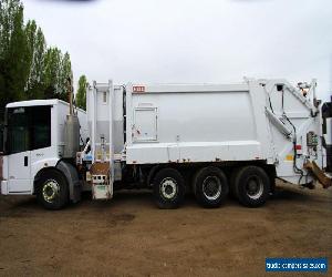 2009 MERCEDES ECONIC 3233 8X4 DUSTCART BIN LODER RECYCLING COMPACTOR SKIP REFUSE