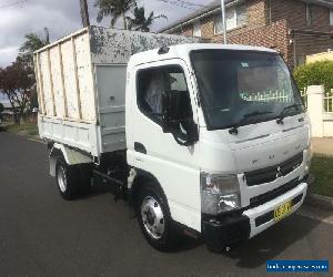 Tipper 11/2014 Mitsubishi Fuso 715 Automatic, 68,299 km only with log books 