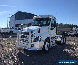 2012 Freightliner Cascadia 125