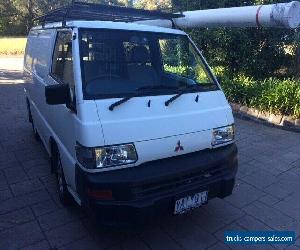 Mitsubishi Van