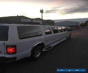 Stretched Limousine Excursion / Hummer 13 Seats 