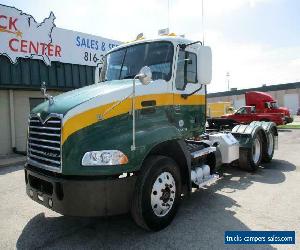 2012 Mack CXU613 --