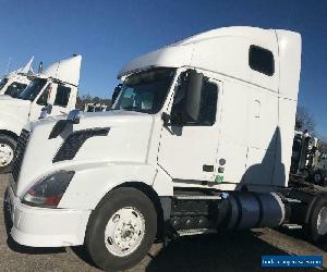 2013 Volvo VNL64T